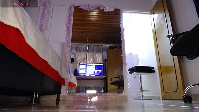 Sahory   online show from November 2025 07:40:01 PM