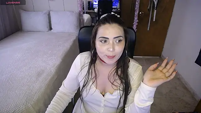 Sahory   online show from December 2025 08:25:01 PM