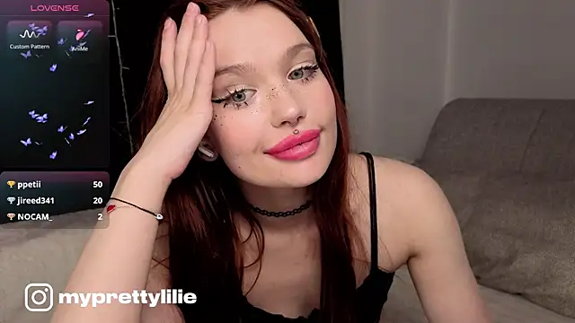 PrettyLilie online show from April 2026 07:58:02 PM