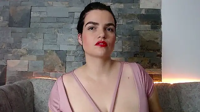 Snapshot of passionate_love22 chatting on February 2026 03:38:02 AM passionate love22 online show from February 2026 03:38:02 AM