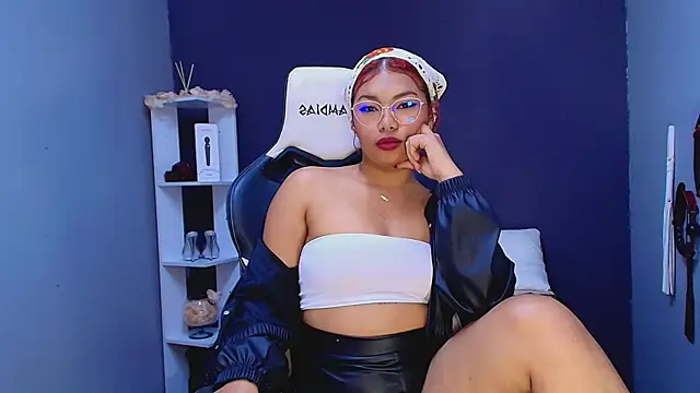 JadaRoberts online show from March 2025 05:41:02 PM