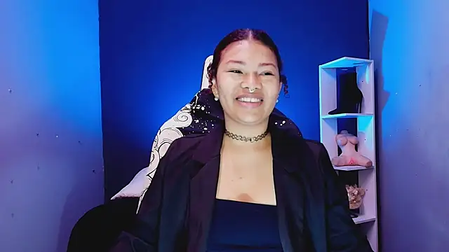 JadaRoberts online show from November 2025 12:09:02 PM