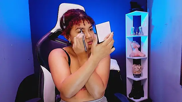 JadaRoberts online show from October 2025 12:26:02 PM