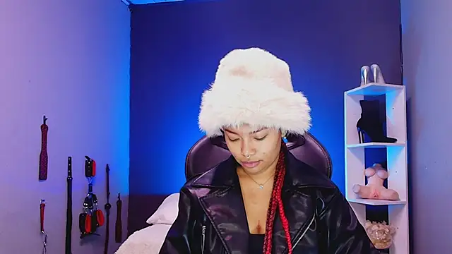 JadaRoberts online show from November 2025 12:05:02 PM