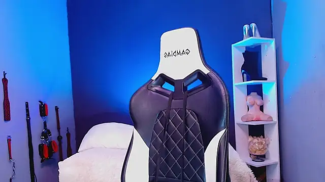 JadaRoberts online show from December 2025 12:37:01 PM