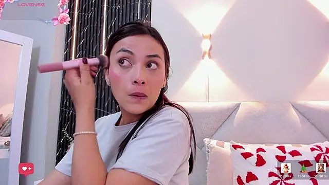 katrina kaif x online show from December 2025 07:07:02 PM