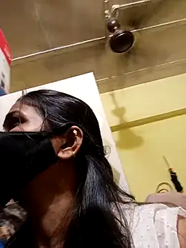 indianliza online show from November 2025 08:03:01 PM