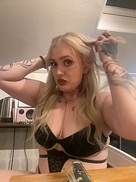 QueenOfFknBj online show from March 2025 07:11:02 PM