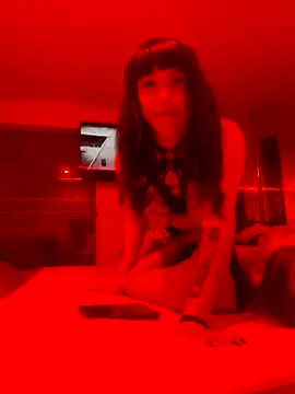 Snapshot of GalaxGnn_ chatting on November 2025 04:12:02 AM GalaxGnn online show from November 2025 04:12:02 AM