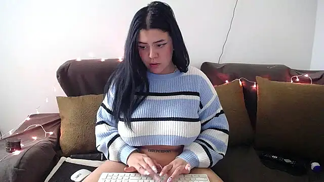sara winehouse1 online show from January 2025 08:09:01 PM