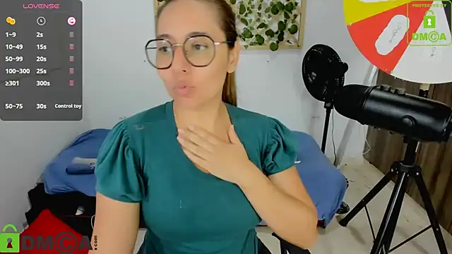 isa loves cum online show from October 2025 10:52:01 PM