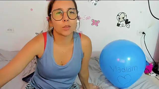 isa loves cum online show from April 2026 11:34:02 PM