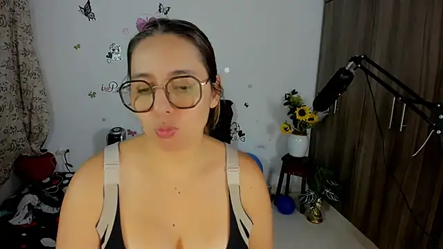 isa loves cum online show from May 2026 01:45:02 AM