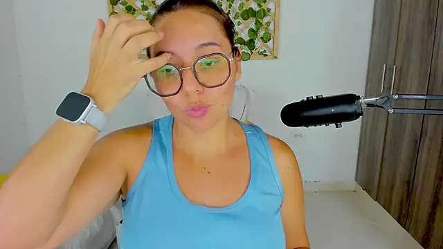 isa loves cum online show from February 2026 02:55:02 AM