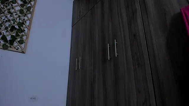 isa loves cum online show from March 2025 03:34:01 AM