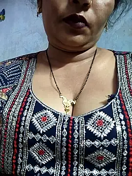 Ritasingh-0461 online show from May 2026 06:09:01 PM