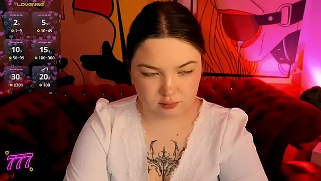 RosieMoons online show from April 2026 07:42:01 PM