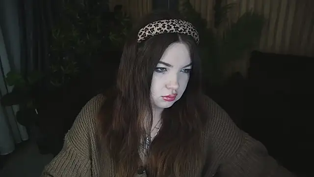 RosieMoons online show from November 2025 08:14:01 PM