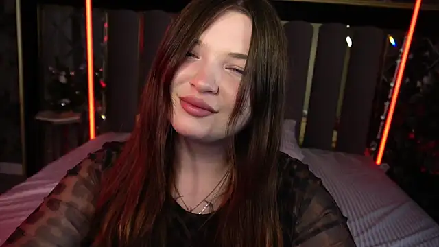 RosieMoons online show from December 2025 08:25:01 PM