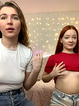 Radiants two online show from November 2025 02:53:01 PM