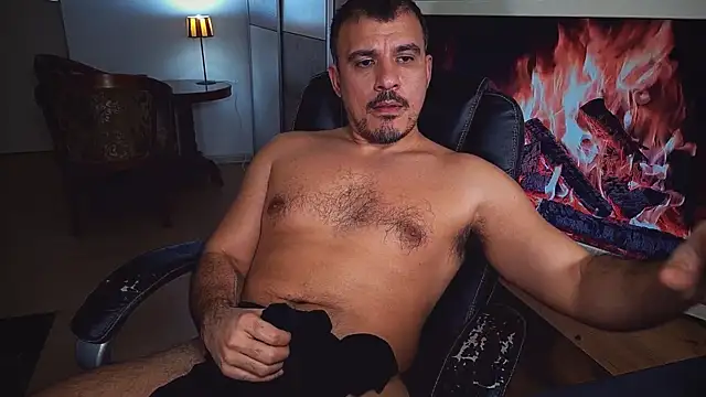 officeman7 online show from January 2025 08:07:02 PM