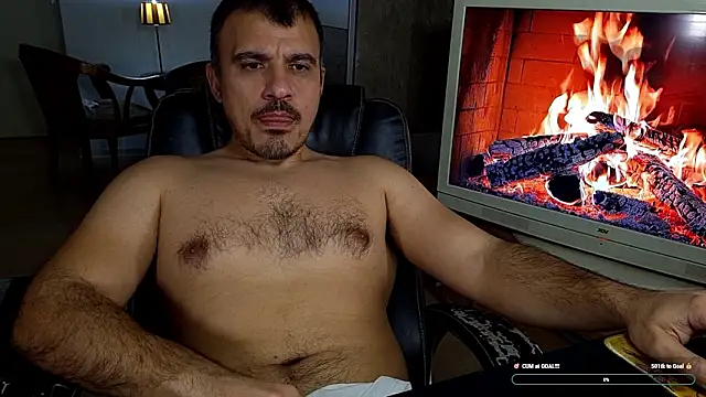 officeman7 online show from February 2026 04:39:02 PM