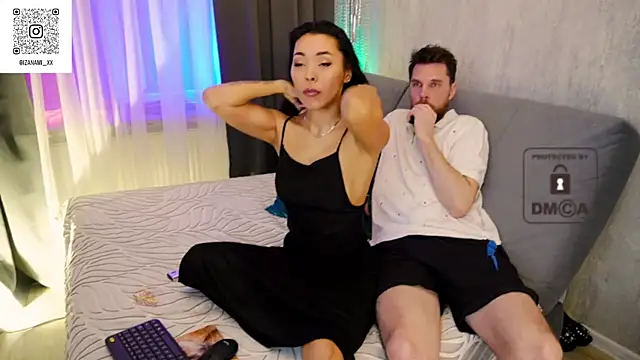 Snapshot of IzanamiTime chatting on February 2025 01:00:02 PM IzanamiTime online show from February 2025 01:00:02 PM