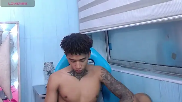 sexy blacks  online show from September 2025 11:34:01 AM