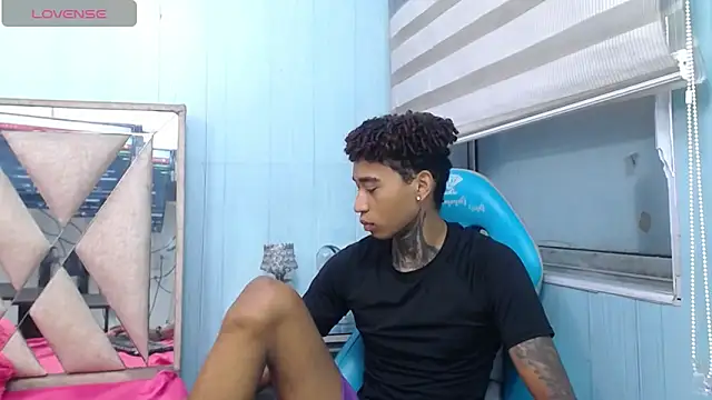 sexy blacks  online show from September 2025 11:39:02 AM