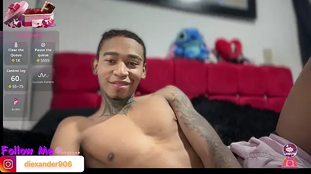 sexy blacks  online show from January 2026 12:30:01 PM