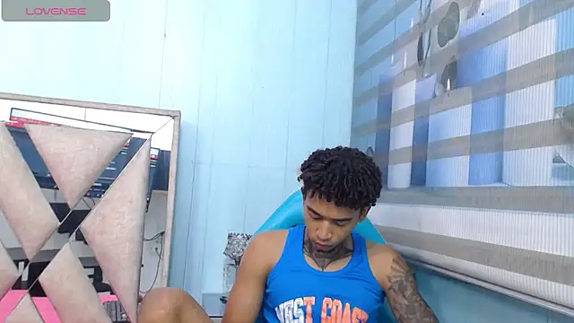 sexy blacks  online show from September 2025 11:16:01 AM