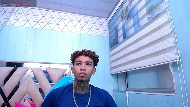 sexy blacks  online show from March 2025 11:22:02 AM