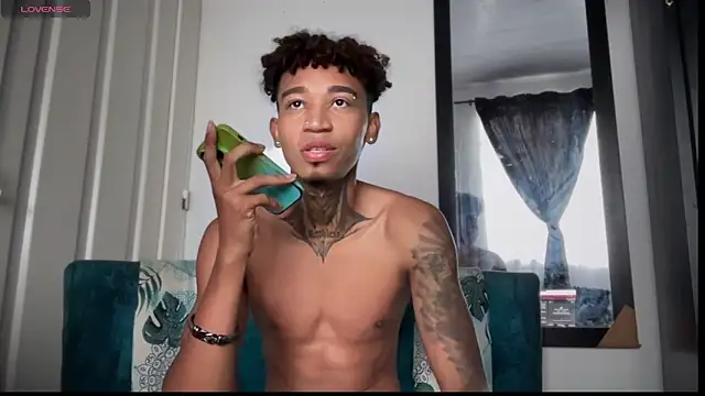 sexy blacks  online show from November 2025 12:04:02 PM