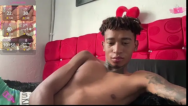 sexy blacks  online show from October 2025 01:10:01 PM