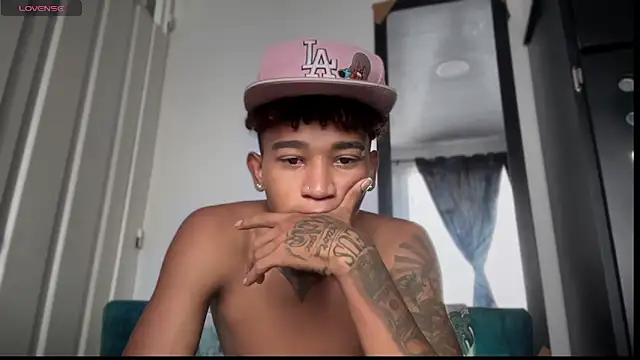 sexy blacks  online show from November 2025 12:06:01 PM