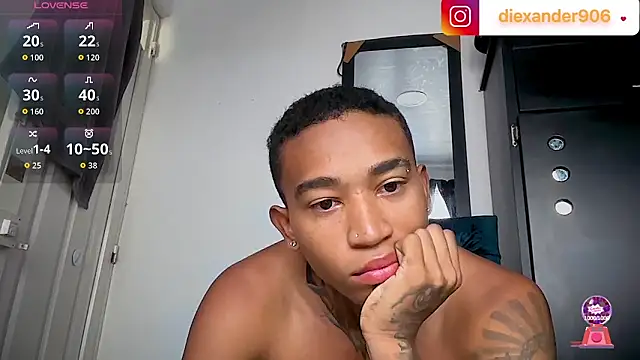sexy blacks  online show from April 2026 12:10:02 PM