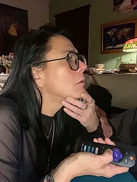 sexyasscougar online show from April 2026 06:10:01 AM