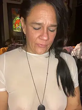 Snapshot of sexyasscougar chatting on October 2025 06:22:01 AM sexyasscougar online show from October 2025 06:22:01 AM