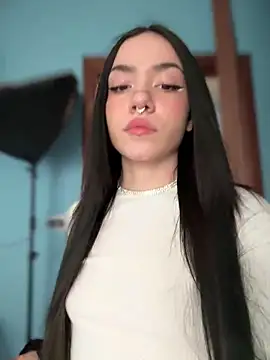 Snapshot of ShannonShanny chatting on March 2025 08:27:01 AM ShannonShanny online show from March 2025 08:27:01 AM