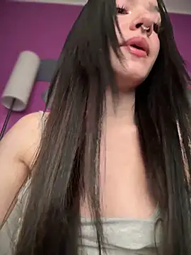 Snapshot of ShannonShanny chatting on March 2025 09:55:01 AM ShannonShanny online show from March 2025 09:55:01 AM