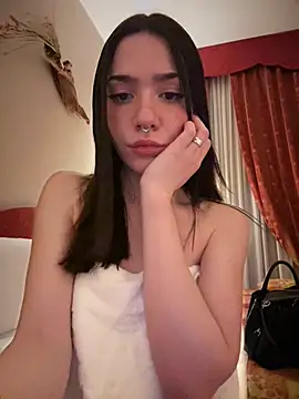 ShannonShanny online show from February 2026 06:28:02 PM