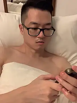 wangjian2324 online show from November 2025 12:26:01 PM