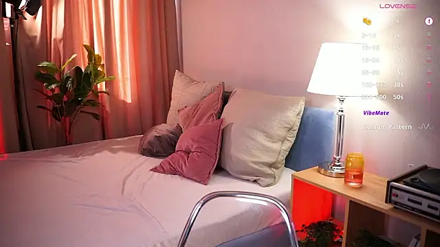 askaudrey  online show from March 2026 01:40:01 PM