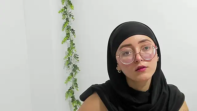 Snapshot of aysel_elid chatting on December 2024 09:51:01 PM aysel elid online show from December 2024 09:51:01 PM
