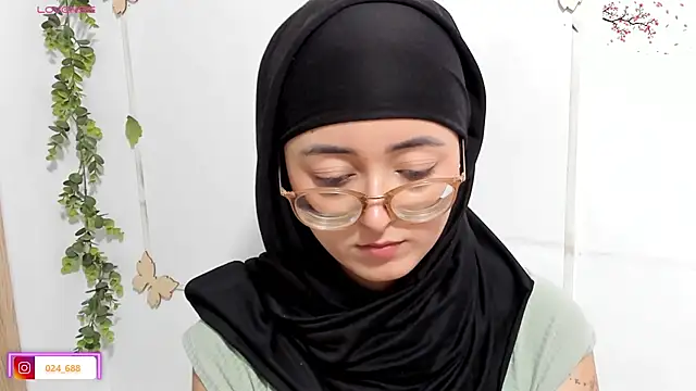 aysel elid online show from May 2026 11:02:02 PM