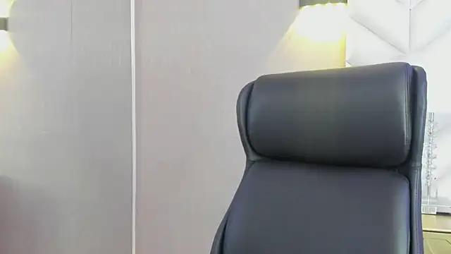 ChloeHarper  online show from March 2026 11:47:01 AM