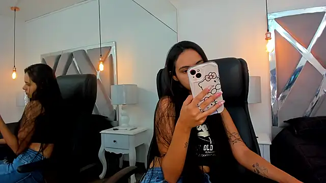ChloeHarper  online show from September 2025 02:23:02 PM
