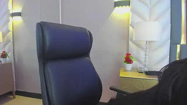 ChloeHarper  online show from March 2026 11:48:02 AM