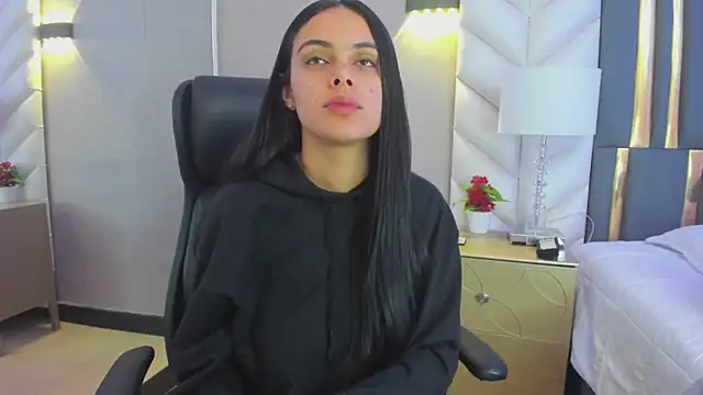 ChloeHarper  online show from March 2026 11:48:02 AM