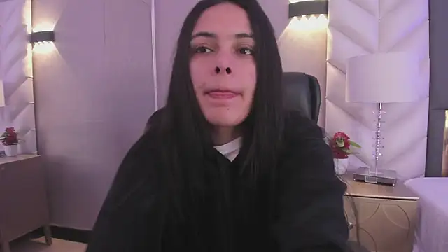 ChloeHarper  online show from February 2026 11:11:02 AM